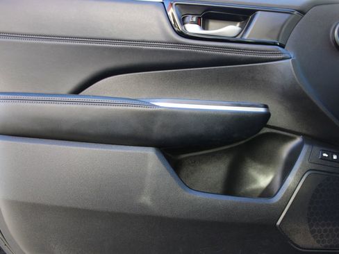 Used 2018 Honda Clarity Plug-In Hybrid image 10