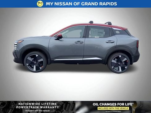 New 2026 Nissan Kicks SR w/ Cold Weather Package image 3