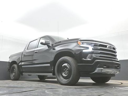 New 2026 Chevrolet Silverado 1500 High Country AWD/4WD image 46