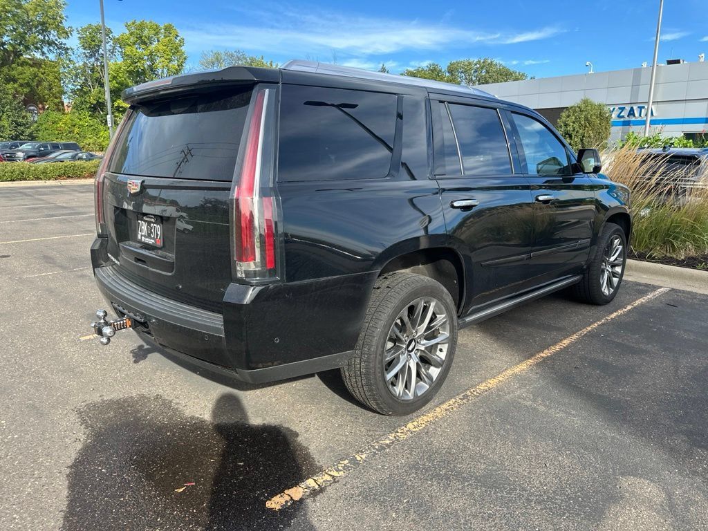 Used 2020 Cadillac Escalade Platinum w/ Escalade Sport Edition AWD/4WD image 13