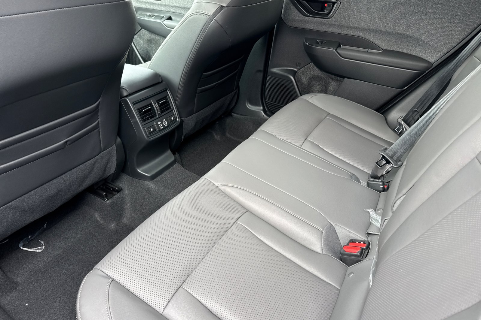 New 2026 Subaru Outback Limited AWD/4WD image 12