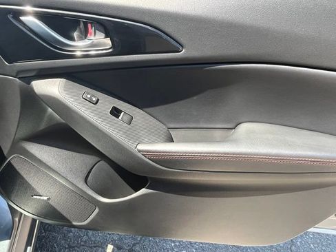 Used 2015 MAZDA MAZDA3 s Grand Touring FWD image 24
