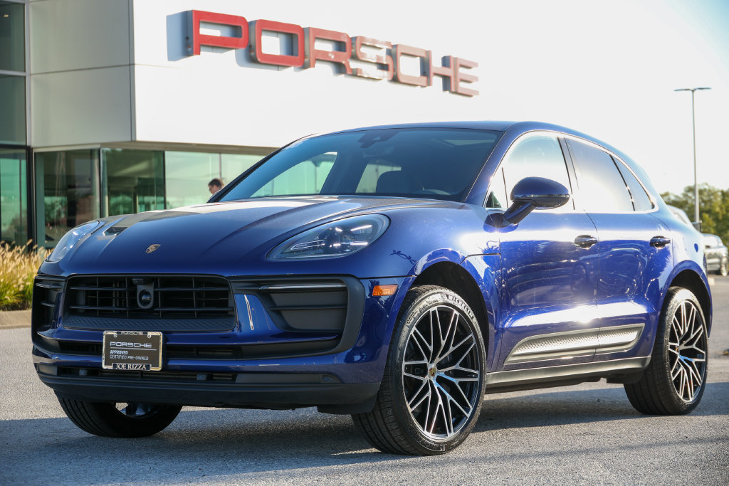 Certified 2026 Porsche Macan AWD/4WD image 6