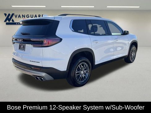 Used 2025 GMC Acadia Elevation image 5