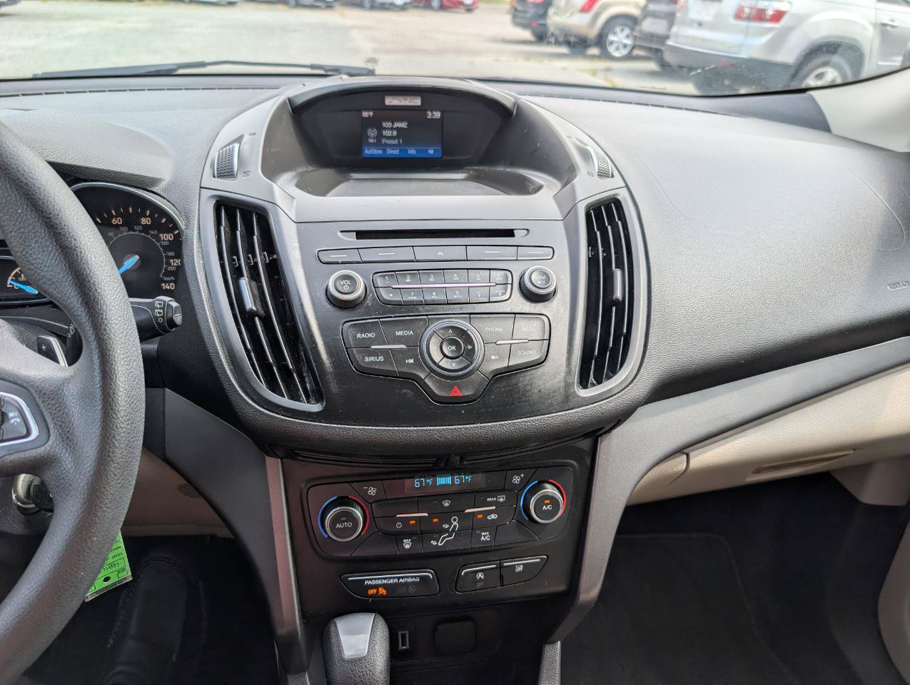 Used 2017 Ford Escape SE FWD image 23