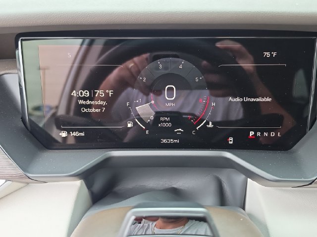Certified 2026 GMC Acadia Denali w/ Super Cruise Package FWD image 31