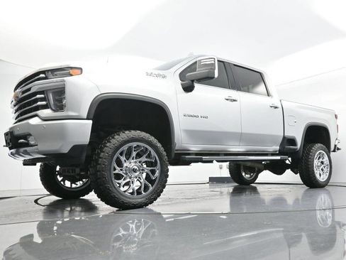 Used 2020 Chevrolet Silverado 2500 High Country w/ Z71 Off-Road Package AWD/4WD image 49