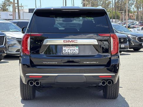 Used 2024 GMC Yukon Denali AWD/4WD image 6