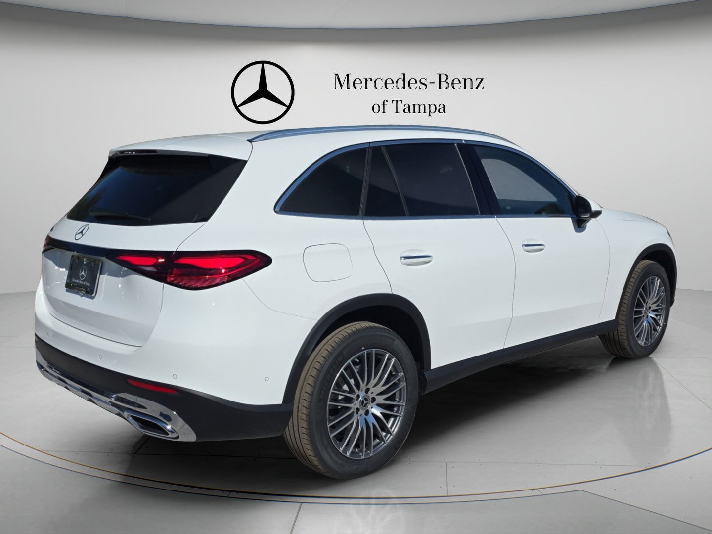 Certified 2026 Mercedes-Benz GLC 300 image 4
