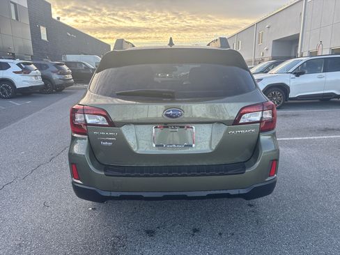 Used 2016 Subaru Outback 2.5i Limited image 5