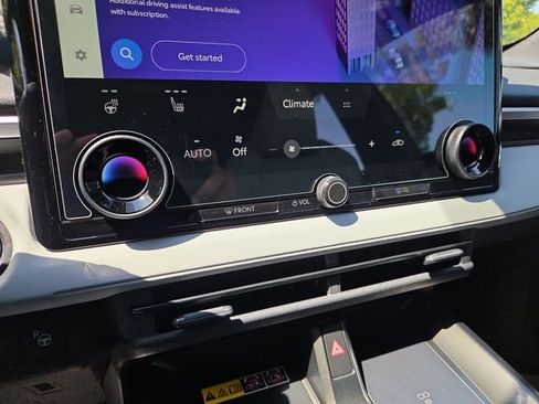 New 2026 Subaru Solterra AWD/4WD image 19