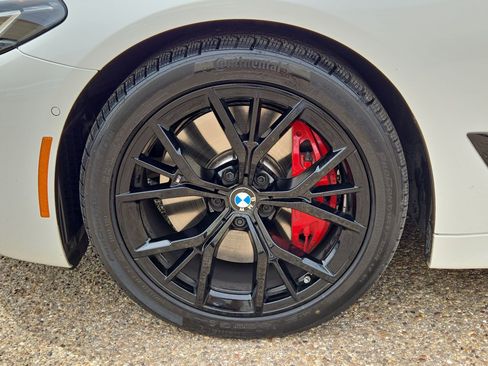 Used 2022 BMW 540i xDrive w/ Executive Package AWD/4WD image 11