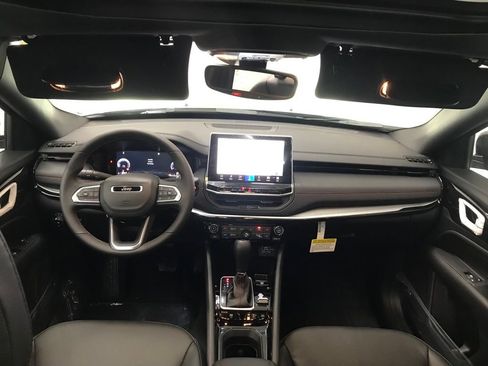 New 2026 Jeep Compass Trailhawk w/ Sun, Sound & Navigation Group image 33