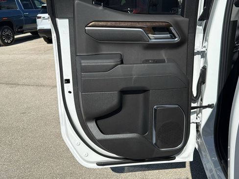 New 2026 GMC Sierra 1500 Elevation RWD image 13