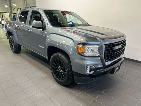 Used 2022 GMC Canyon Elevation w/ Trailering Package AWD/4WD image 2