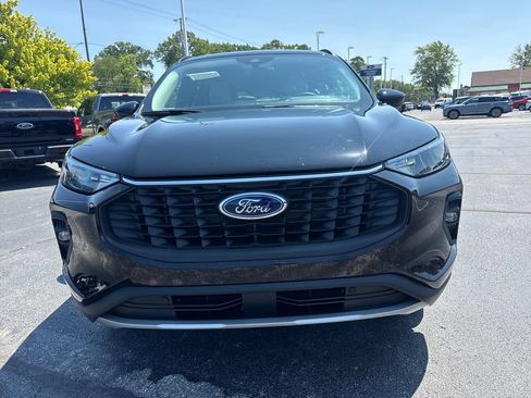 Used 2024 Ford Escape SE FWD image 5