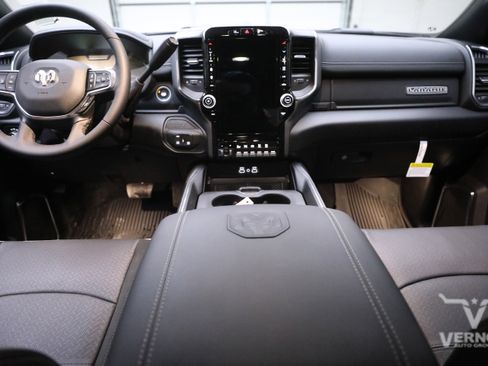 New 2025 RAM 3500 Laramie image 13