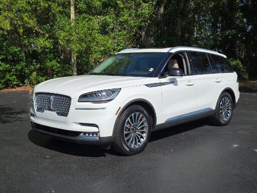 Used 2021 Lincoln Aviator Reserve RWD image 4