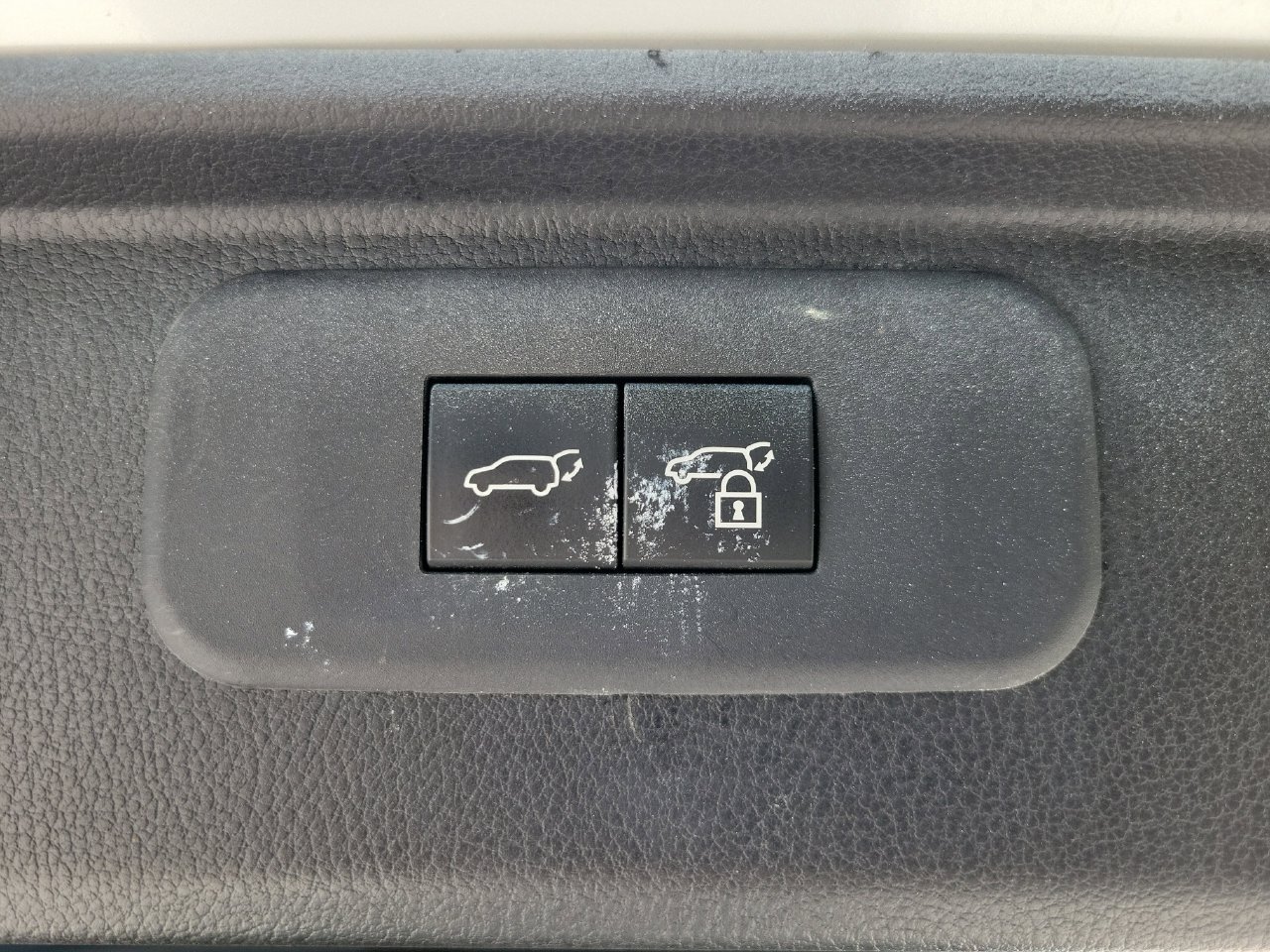Used 2024 Toyota Grand Highlander AWD Hybrid image 9