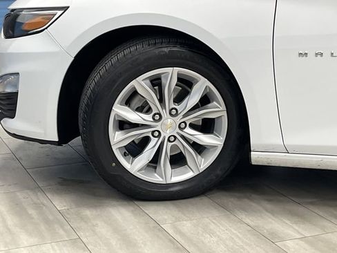 Used 2024 Chevrolet Malibu LT image 32