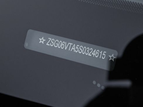 Used 2025 Ferrari Purosangue image 42