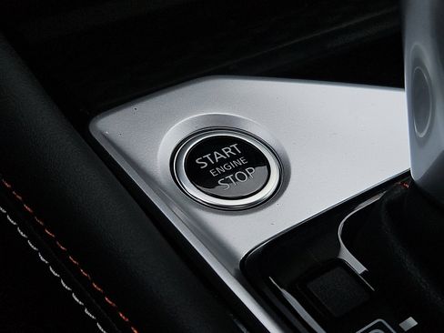 New 2025 Nissan Altima 2.5 SR w/ SR Premium Package image 18