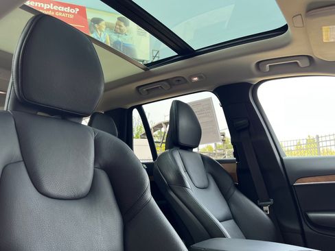 Used 2023 Volvo XC90 B5 Plus AWD/4WD image 19