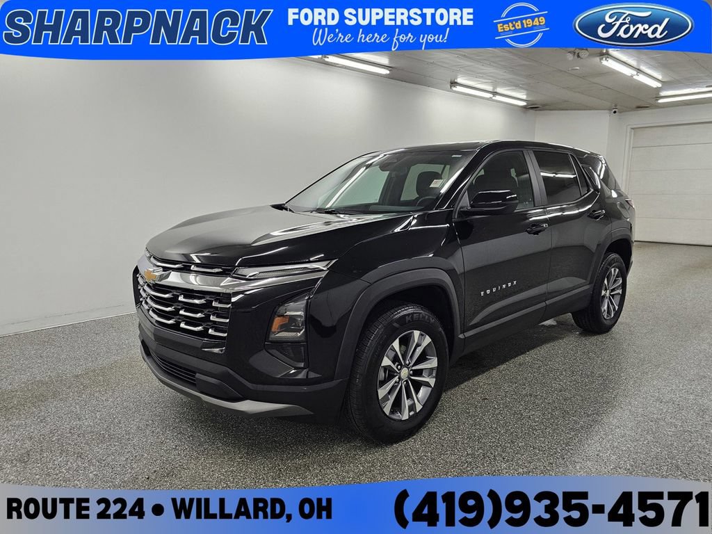 Used 2025 Chevrolet Equinox LT FWD image 1