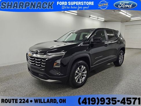 Used 2025 Chevrolet Equinox LT FWD image 1