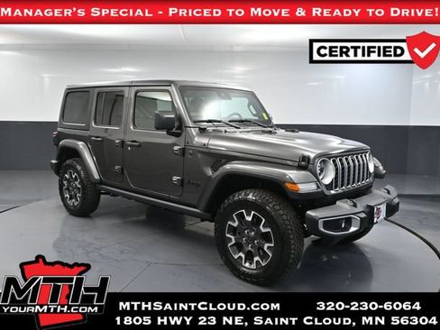 Used 2025 Jeep Wrangler Unlimited Sahara w/ Technology Group AWD/4WD image 1