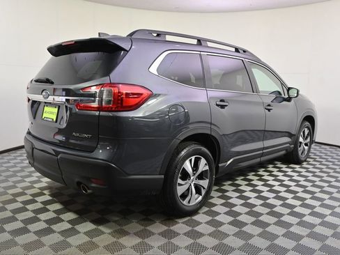 Used 2023 Subaru Ascent Premium w/ Convenience Package image 7