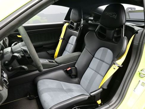 Certified 2023 Porsche 718 Cayman GT4 RS w/ Weissach Package RWD image 5