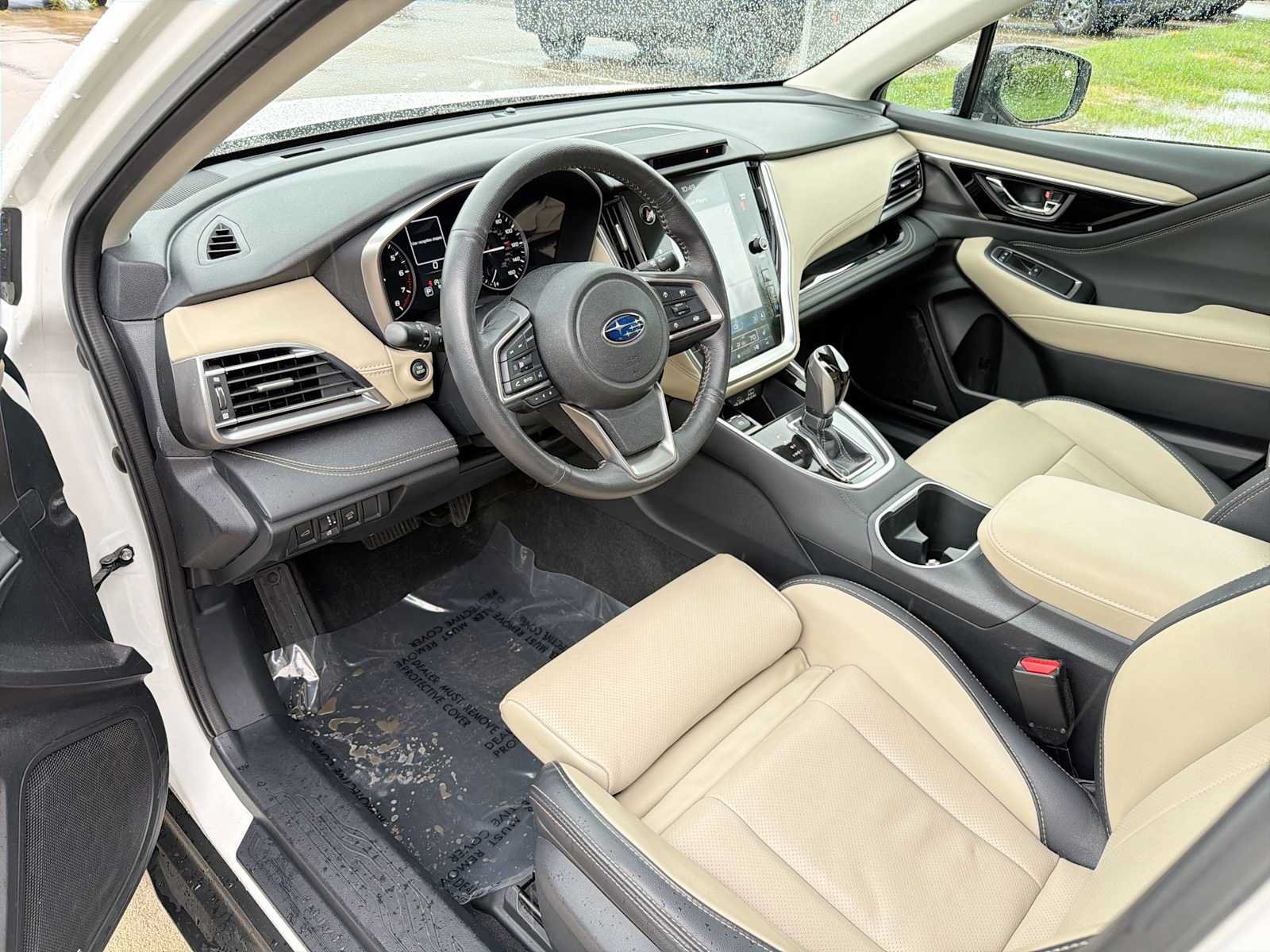 Certified 2025 Subaru Outback Limited AWD/4WD image 2
