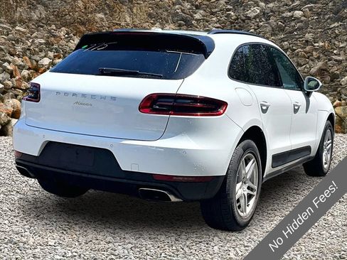Used 2017 Porsche Macan AWD/4WD image 2