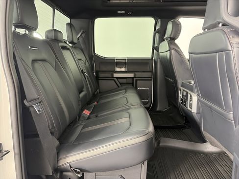 Certified 2022 Ford F350 Platinum w/ FX4 Off-Road Package image 30