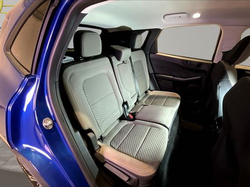 Used 2022 Ford Escape SE w/ SE Sport Appearance Package AWD/4WD image 25