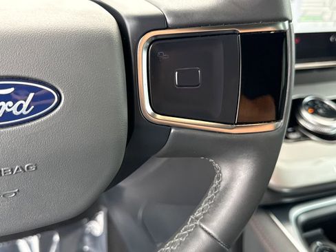Used 2025 Ford Expedition Max Active image 16