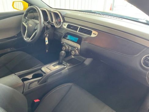 Used 2013 Chevrolet Camaro LS RWD image 18