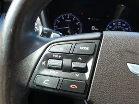 Used 2015 Hyundai Genesis 3.8 w/ Option Group 03 image 22