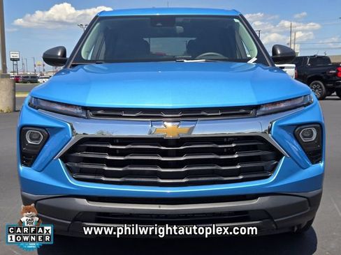 Used 2025 Chevrolet TrailBlazer LS w/ LS Convenience Package FWD image 8