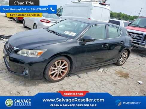 Used 2013 Lexus CT 200h w/ Premium Pkg w/Navigation FWD image 1
