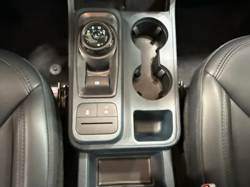 New 2026 Ford Maverick Lariat w/ Black Appearance Package AWD/4WD image 24