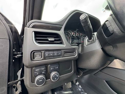 Used 2021 Chevrolet Tahoe RST w/ Rear Media and Nav Package AWD/4WD image 16