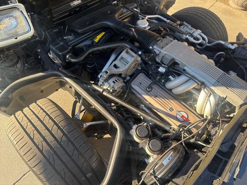 Used 1989 Chevrolet Corvette Coupe image 19