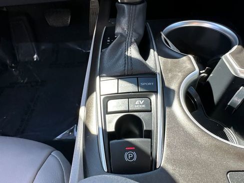 Certified 2023 Toyota Camry XLE FWD image 31