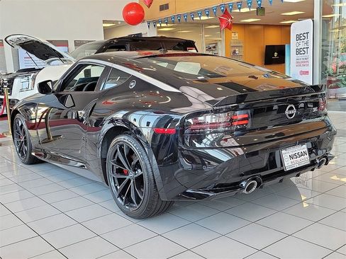 New 2025 Nissan Z Performance w/ Floor Mat Package image 3
