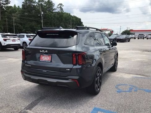 Used 2024 Kia Sorento SX AWD/4WD image 4