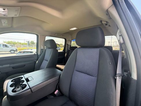 Used 2010 Chevrolet Silverado 1500 LT w/ Power Pack Plus RWD image 13