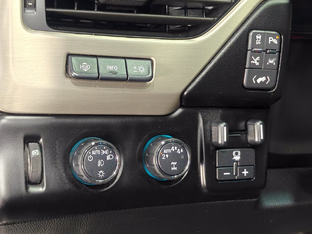 Used 2020 GMC Yukon XL Denali AWD/4WD image 9