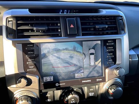 Used 2024 Toyota 4Runner SR5 Premium image 26